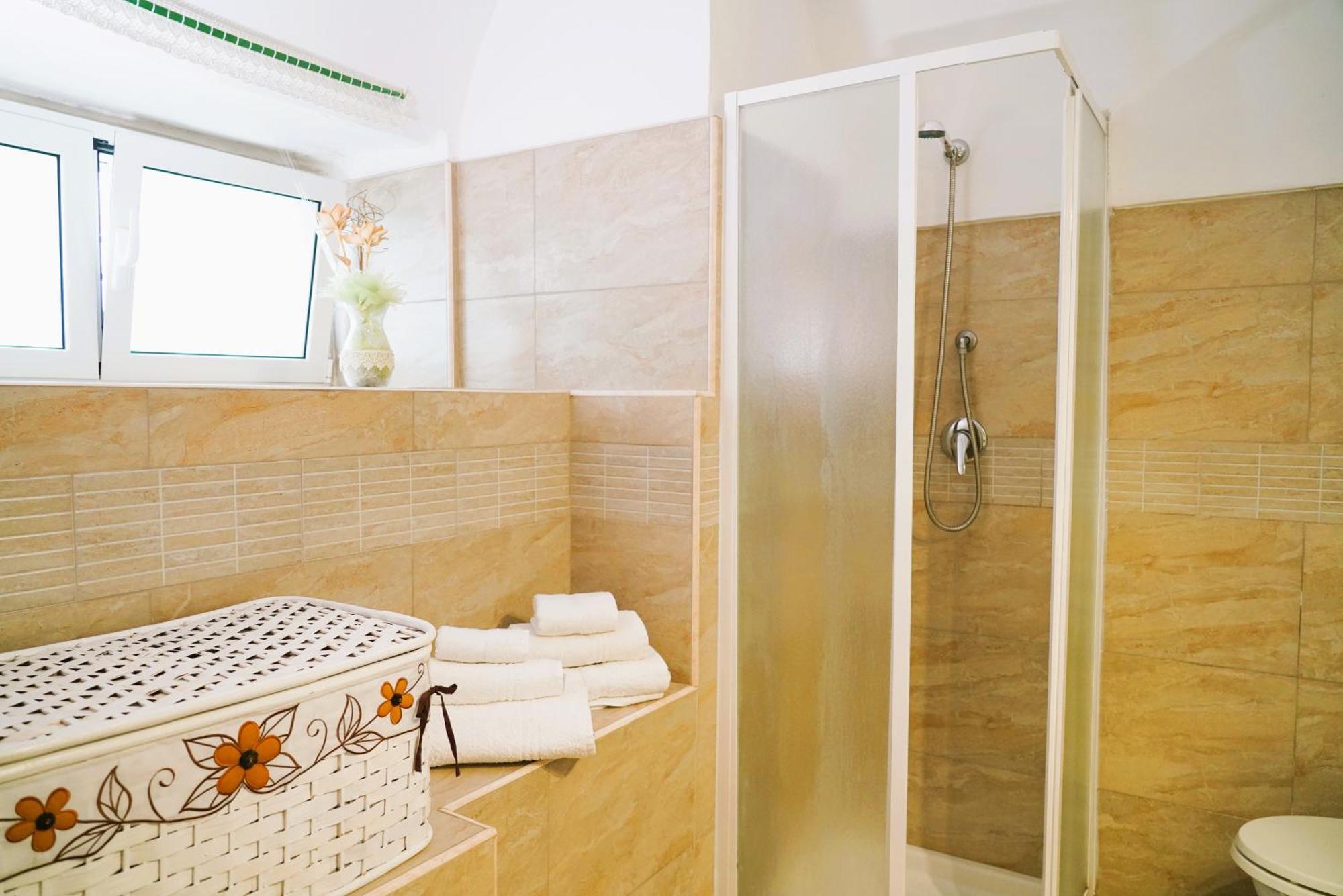 Casa Lythos - Confort Nel Cuore Di Ostuni Villa Ngoại thất bức ảnh